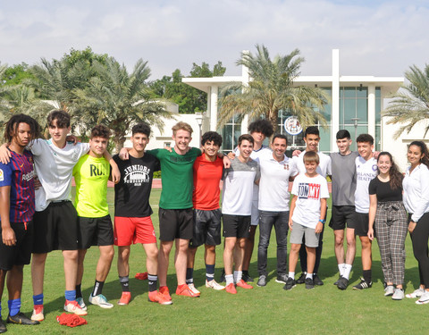 avi Hernández recently met student leaders from the American School of Doha 